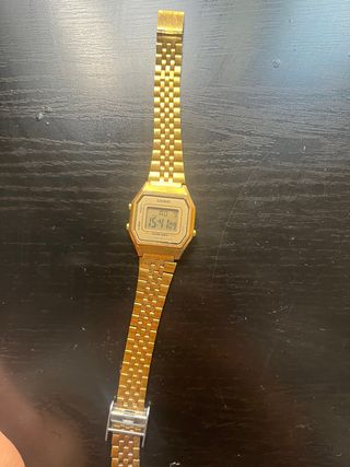 Reloj Casio Dorado
