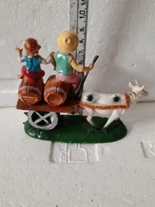 Pastore presepe diorama con carro e mucca