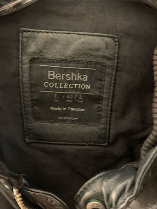 Chaqueta negra Biker Cuero Ovino Bershka Talla L