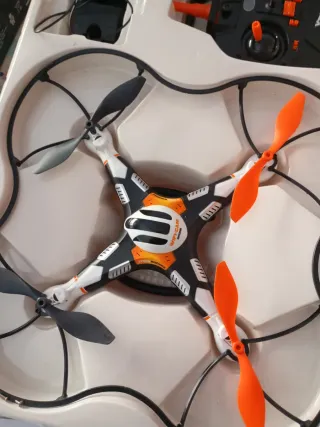 Xtrem Raiders Cyber-Cam Drone