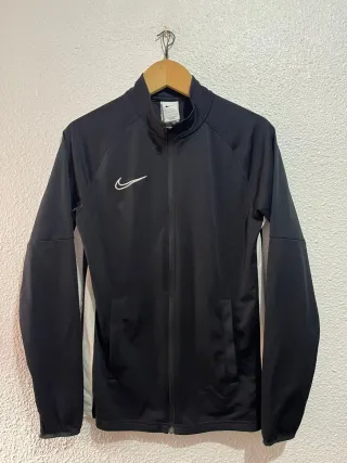 Chaqueta Nike Negra