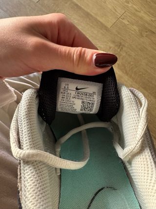 Zapatillas Nike RYZ 365 Naranja y Blanco