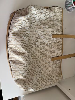 Bolso Carolina Herrera Beige y Blanco