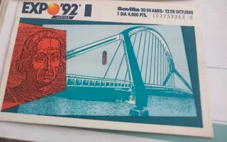 Pasaporte Expo'92 Sevilla con sellos y entrada