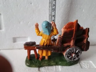 Pastore presepe diorama con carretto e pesci