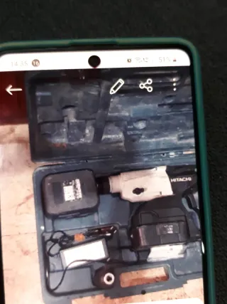 Taladro Percutor Hitachi 24V con Baterías