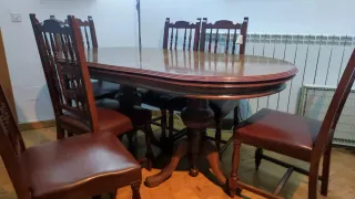 Mesa de comedor de madera extensible + 6 sillas