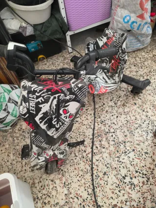 Patinete eléctrico con diseño