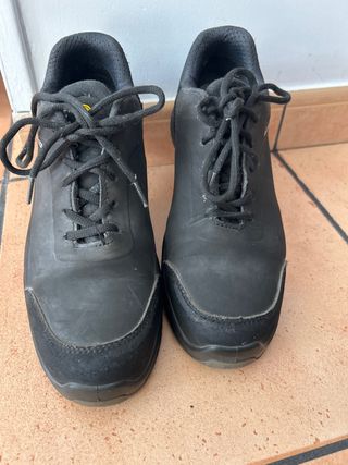 Zapatos de seguridad Bellota negros