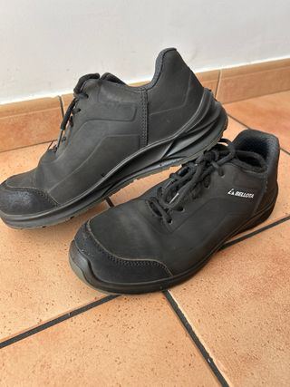 Zapatos de seguridad Bellota negros