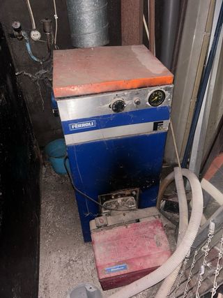 Caldera Gasoil Ferroli Funcionando