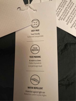 Abrigo acolchado Lacoste Talla M Azul marino