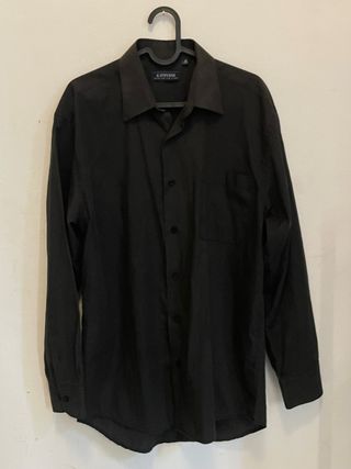 Camisa negra manga larga