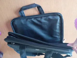 Valigetta portatile nera per computer fino a 17 pollici