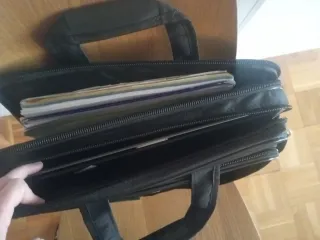 Valigetta portatile nera per computer fino a 17 pollici