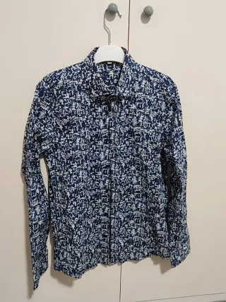 Camisa de hombre azul y blanca talla M