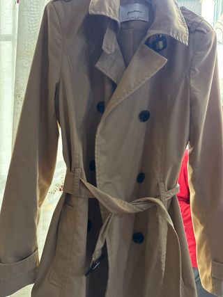 Gabardina Stradivarius Beige Talla M