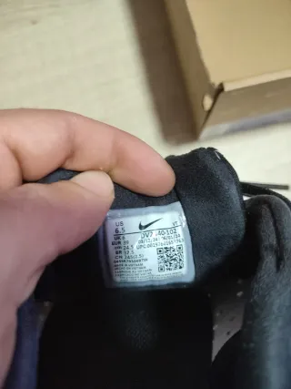 Nike Lunar Roam Gris y Blanco