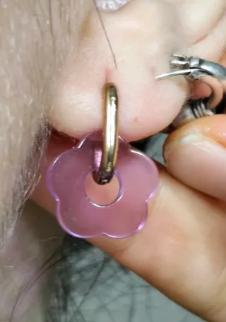 Pendientes Flor Morada Dorada