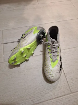 Zapatillas Fútbol Adidas Predator Verde