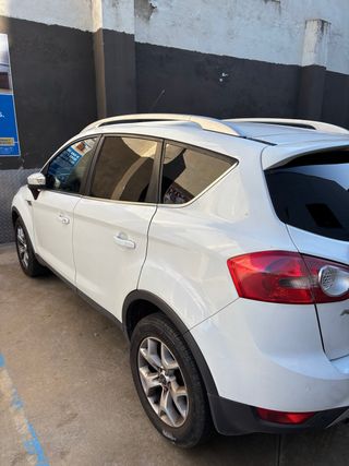 Ford Kuga diesel 136cv