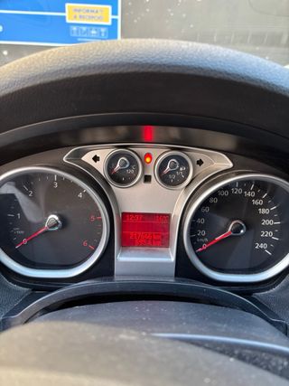 Ford Kuga diesel 136cv