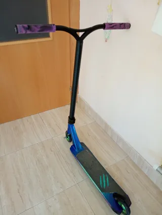 Patinete Bestial Wolf Rocky Azul