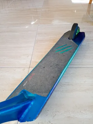 Patinete Bestial Wolf Rocky Azul
