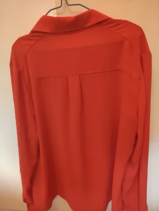 Blusa elegante naranja