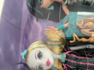 Confezione di bambole Monster High Scaris Lagoona e Cleo