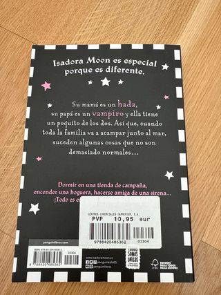 Isadora Moon va de excursion / Isadora Moon Goe...