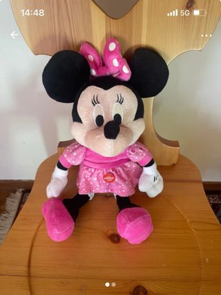 Pupazzo Minnie parlante rosa