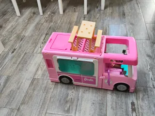 Caravana Barbie + Barbie