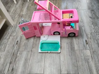 Caravana Barbie + Barbie