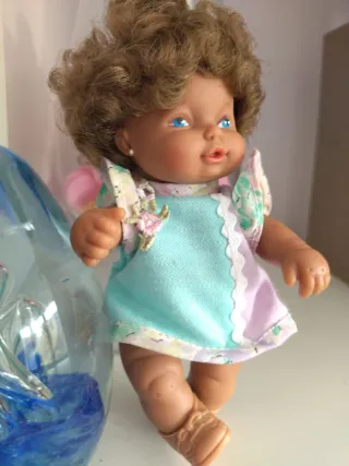 Barriguitas Retoño mulata pelo rizado