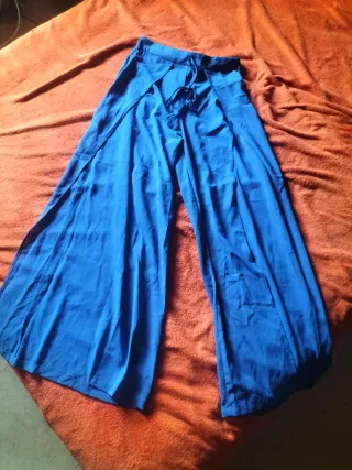 Pantalón vaporoso azul