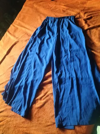 Pantalón vaporoso azul