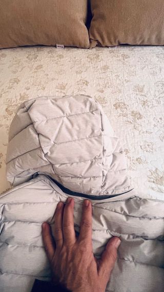 Abrigo Blue Flave gris acolchado