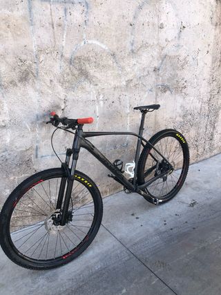 Bicicleta Orbea Alma Negra