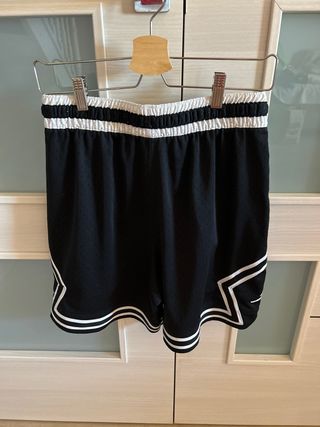 Pantalón corto Jordan Negro y Blanco