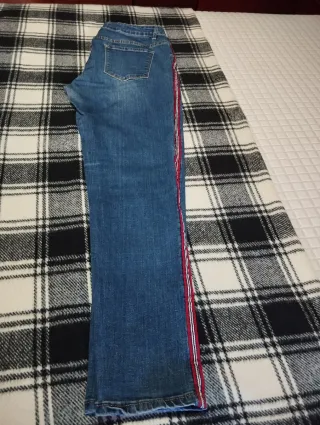 Pantalones vaqueros elásticos cómodos