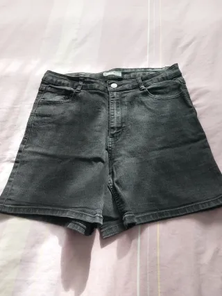 Pantalón corto vaquero negro lavado mujer talla 40