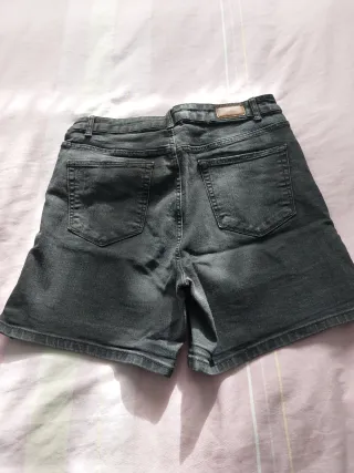 Pantalón corto vaquero negro lavado mujer talla 40