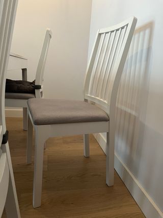 Mesa de comedor extensible con 6 sillas