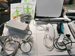 Nintendo Wii Completa + Wii Fit Plus