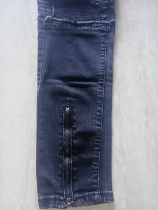 Jeans strappati uomo
