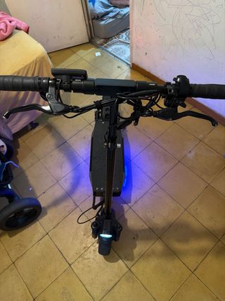 Patinete Eléctrico ZWHEEL el patinete esta nuevo