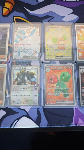 Cartas Pokémon variadas originales