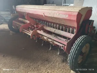 Sembradora Jadape 450