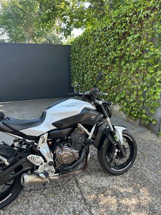 Yamaha MT-07